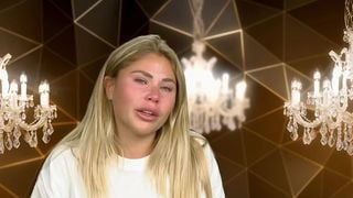 "Oui, c'était un guet-apens" : Julia Paredes assume être responsable du renvoi de Kelly dans "Les Cinquante" 2025 sur W9