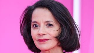 "L’humour de la "gauche Pigasse" se pratique en meute" : Sophia Aram dénonce la chronique de Pierre-Emmanuel Barré sur Radio Nova