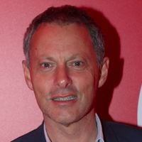 "Vivre le pluralisme sans a priori" : Marc-Olivier Fogiel se félicite du débat Sapin/Legrand sur RTL et tacle France Inter