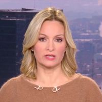 Audiences dimanche : "Le 13 Heures" d'Audrey Crespo-Mara sur TF1 deux fois plus suivi que celui de Julien Benedetto sur France 2, Faustine Bollaert et "Les enfants de la télé" au plus bas de la saison