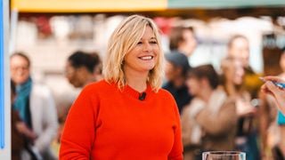 "C'est un rendez-vous peut-être plus confidentiel" : Flavie Flament évoque les audiences de "Flavie en France"
