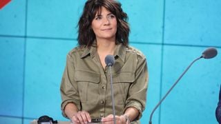 Estelle Denis reprend "Ça se discute", arrivées de Salhia Brakhlia et Cristina Cordula... RMC Life dévoile sa grille