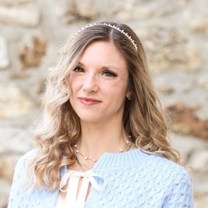 Camille, 26 ans, conseillère en séjour à Picauville (50), candidate du "Meilleur Pâtissier" 2025 sur M6