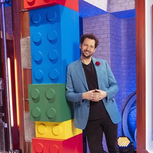 Eric Antoine sur le plateau de "Lego Masters" 2025.