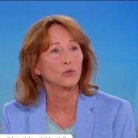 "Je ne vais pas dire ça sur un plateau de télévision, c'est grotesque" : Ségolène Royal esquive en direct sur Franceinfo une question de Sonia Chironi