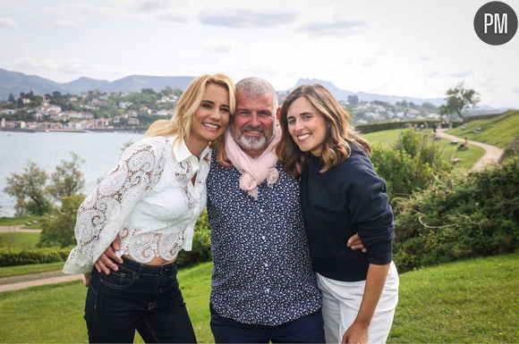 Élodie Gossuin, le chef Christian Etchebest, et la journaliste Lauriane Gepner sont les jurés de "Meilleure destination vacances"