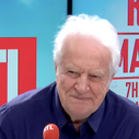 Après l'échec de Faustine Bollaert à 20h, RTL fait appel à André Dussollier pour relancer la case