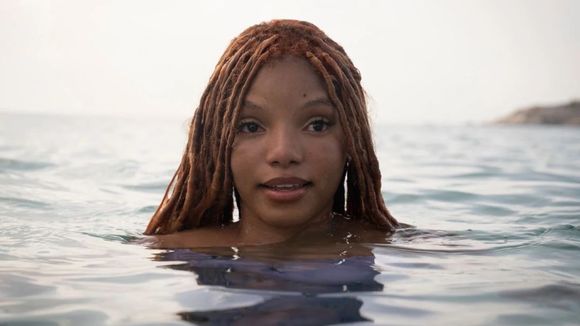 Audiences : Le film "La petite sirène", diffusé pour la première fois en clair sur M6, a-t-il pu rivaliser avec "Astrid et Raphaëlle" sur France 2 ?