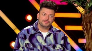 "L'émission est bien mieux en France" : Kev Adams compare la version française et américaine de "Mask Singer"