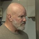 "Je ne fais jamais ça mais franchement là..." : Philippe Etchebest bouleverse ses habitudes dans "Cauchemar en cuisine" face au manque d'hygiène d'un restaurant à Roquebrune-sur-Argens