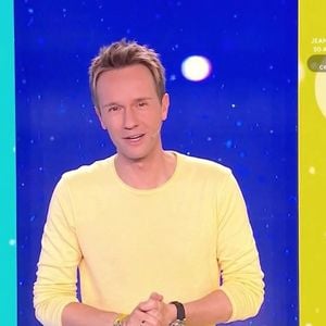 Cyril Féraud aux commandes de "Duels en familles" sur France 3.