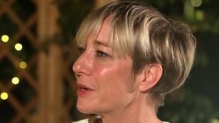 "Rien ne se passe jamais comme prévu" : Estelle Dossin intervient à la dernière minute pour annoncer l’annulation d’un mariage dans "Mariés au premier regard" sur M6