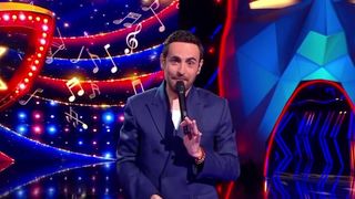 Audiences : Quelle performance pour le lancement de la nouvelle saison de "Mask Singer" sur TF1 face à "Capitaine Marleau" sur France 2 ?