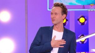 "Ça y est, j'ai la larme à l'oeil" : Cyril Féraud très touché par la surprise de ses invités spéciaux dans "Tout le monde veut prendre sa place"