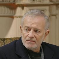 Après sa participation remarquée aux "Traîtres", Francis Huster choisi pour animer un nouveau jeu d'enquête sur M6