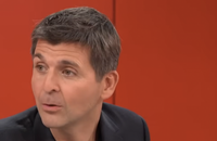 Thomas Sotto présente sa première matinale de la saison sur RTL avec Amandine Bégot