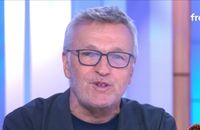 Laurent Ruquier, très ému, au moment de rendre hommage à Isabelle Mergault.