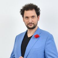 "Ça me ferait mourir de rire" : Après "La roue de la fortune" et "Le juste prix", voici l'émission culte qu'Éric Antoine rêve de relancer sur M6
