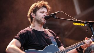 "Un choix responsable" : Après Vibration, d'autres radios boycottent les chansons de Bertrand Cantat et de Noir Désir