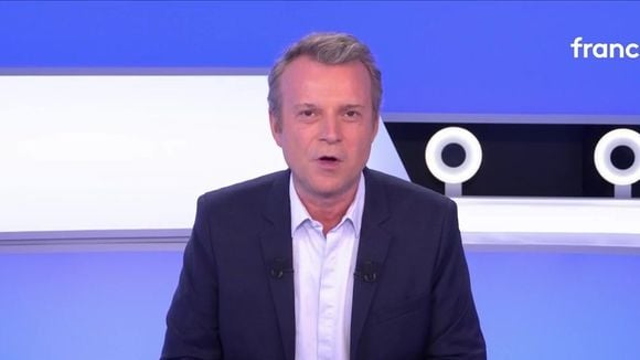 Après son départ de "C dans l'air" après 15 saisons, Axel de Tarlé rebondit sur Public Sénat