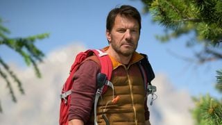 Audiences : "Alex Hugo" cartonne même en rediffusion sur France 3, déception pour le docu-fiction de France 2 sur De Gaulle
