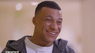 "Un numéro exceptionnel" : Kylian Mbappé sera l'invité de Mouloud Achour dans "Clique" sur Canal+ ce dimanche