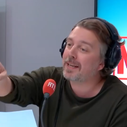 "Comme Charles Bietry, j'avais envie de mourir moi aussi" : Alex Vizorek flingue l'interview d'Emmanuel Macron sur TF1
