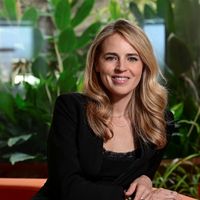 Claire Arnoux, Claude Askolovitch, Julia Roberts... Découvrez la première grille des programmes de l'histoire de Novo19