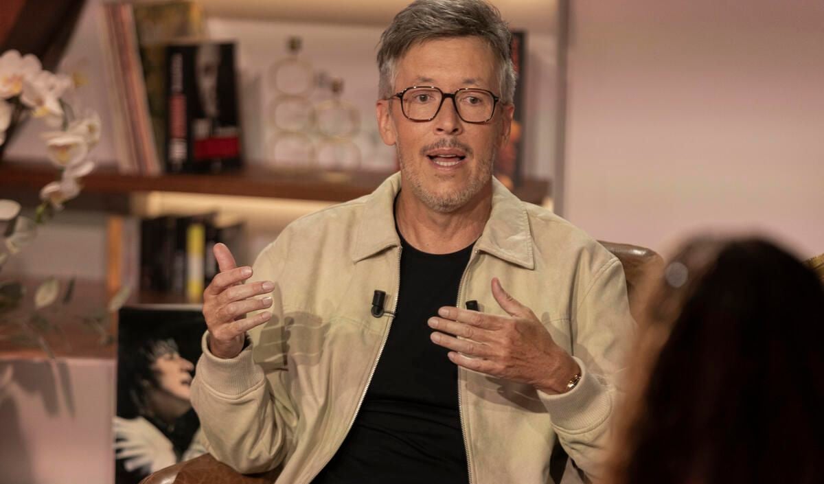 "Je n'avais jamais vu ça" : Jean-Luc Lemoine viré de "Samedi d'en rire" sur France 3, révèle l’avoir appris dans la presse