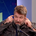 "Beaucoup de bruit pour rien" : Bruno Guillon sort du silence après son "accident" en direct sur Fun Radio