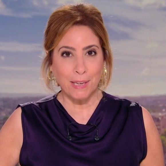 Léa Salamé aux commandes du "20 Heures" de France 2.
