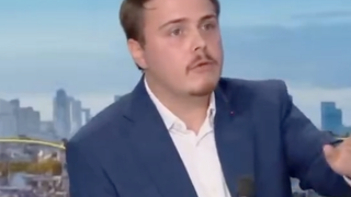 BFMTV accusée par LFI de propager des propos "racistes", la chaîne dénonce "une campagne de dénigrement"