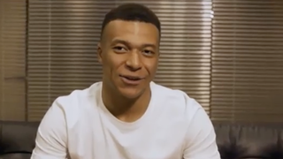 "Ce serait un très bon choix pour toi..." : Et Kylian Mbappé débarqua dans "The Voice Kids" sur TF1