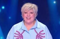 Les premières secondes de "On connaît la chanson", la nouvelle émission de Laurence Boccolini sur W9