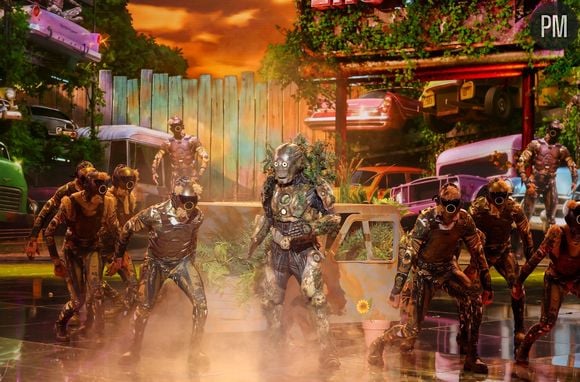Le Cyborg sur la scène de "Mask Singer" 2026.