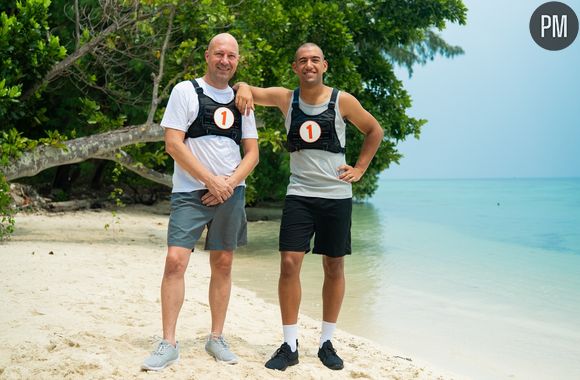 Christophe et Matis, candidats de "La Bataille, la malédiction de l'île" sur TFX