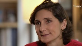 "C'est faux" : Médiapart accuse de fake news Amélie Oudéa-Castéra après un documentaire controversé diffusé sur France 3