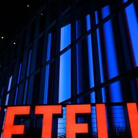 Netflix va racheter Warner Bros Discovery ("Harry Potter", "Friends") pour près de 83 milliards de dollars