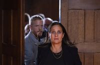 La bande-annonce du téléfilm "Pour Emma".