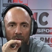 "Il me reproche d’avoir été trop dur" : Christophe Dugarry revient sur sa mauvaise expérience aux commentaires du football sur M6