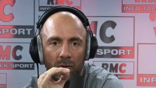 "Il me reproche d’avoir été trop dur" : Christophe Dugarry revient sur sa mauvaise expérience aux commentaires du football sur M6