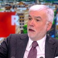 "Ça coute 40 millions d'euros et c'est un désastre" : Pascal Praud milite pour la fermeture de la chaîne Franceinfo