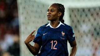 Audiences : L'écrasante victoire des Bleues à l'Euro 2025 a-t-elle fait vibrer plus de téléspectateurs sur France 2 que sur TF1 ?