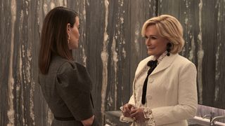 Glenn Close à l'affiche de "All's Fair" (Disney+) : "J'étais la seule à n'avoir jamais travaillé avec Ryan Murphy, c'est un savant"