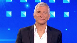 Audiences pré-access : "N'oubliez pas les paroles !" et Nagui s'effondrent sur France 2, "C dans l'air" et Caroline Roux cartonnent sur France 5