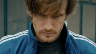 "On la laisse dans le film ?" : Cette scène de "Super-héros malgré lui" a été "un cas de conscience" pour Philippe Lacheau