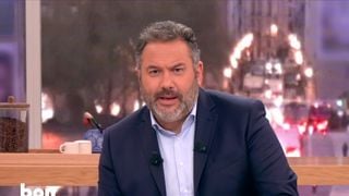"Vous allez me faire un doigt d'honneur ?" : Échange tendu entre Manuel Bompard et Bruce Toussaint sur le plateau de "Bonjour !" sur TF1
