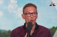 Un artisan a menacé de s'en prendre à Julien Courbet en direct sur M6.