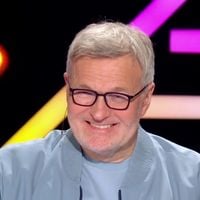 "Je trouve ça honteux" : Laurent Ruquier étrille un choix de programmation de "C à vous" et Anne-Elisabeth Lemoine à Cannes