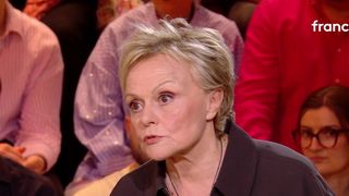 “J’espère que ça lui a fait plaisir” : Muriel Robin explique pourquoi elle a tenu à mentionner Pierre Palmade dans son discours des Molières